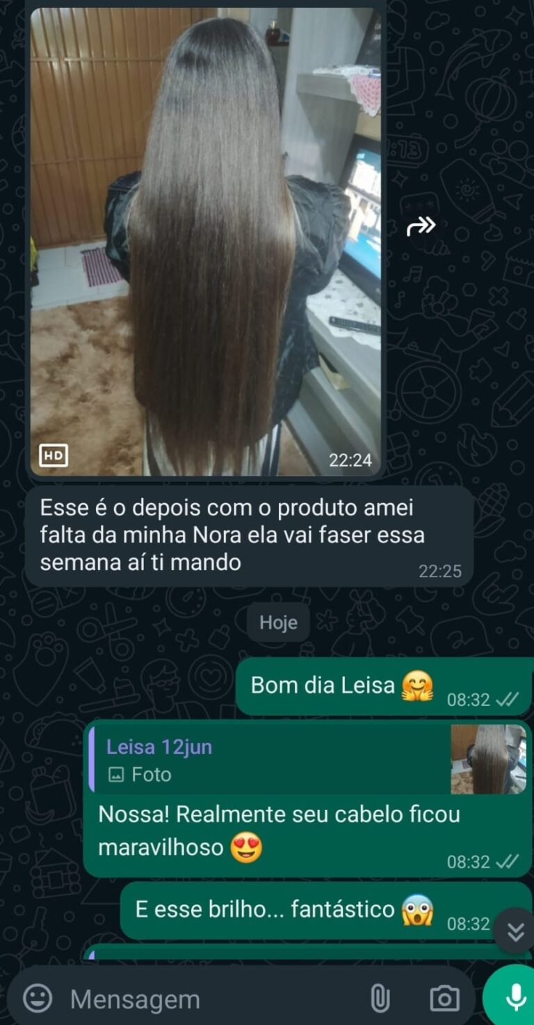 Print de conversa no WhatsApp: cliente elogiando o resultado da progressiva